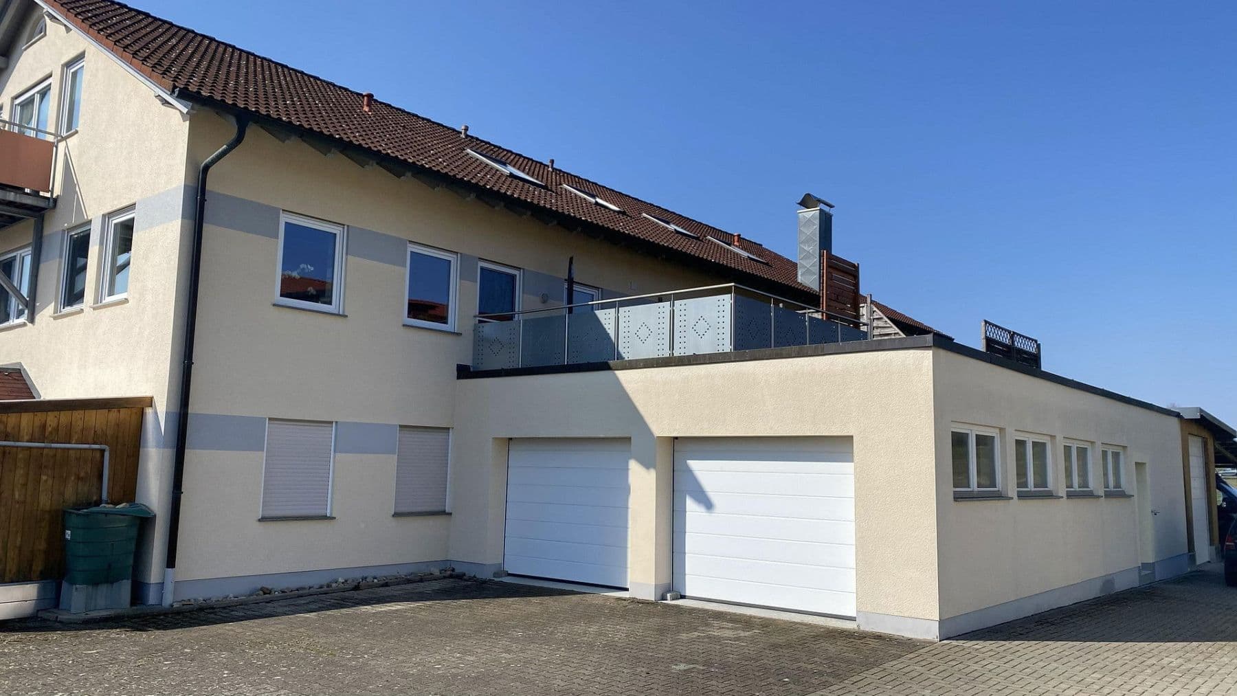 Predaj domu 576 m², pozemek 1.764 m², Tuninger Straße 36, Bad Dürrheim, Bádensko-Wurttembersko Predaj domu 576 m², pozemek 1.764 m², Tuninger Straße 36, Bad Dürrheim, Bádensko-Wurttembersko