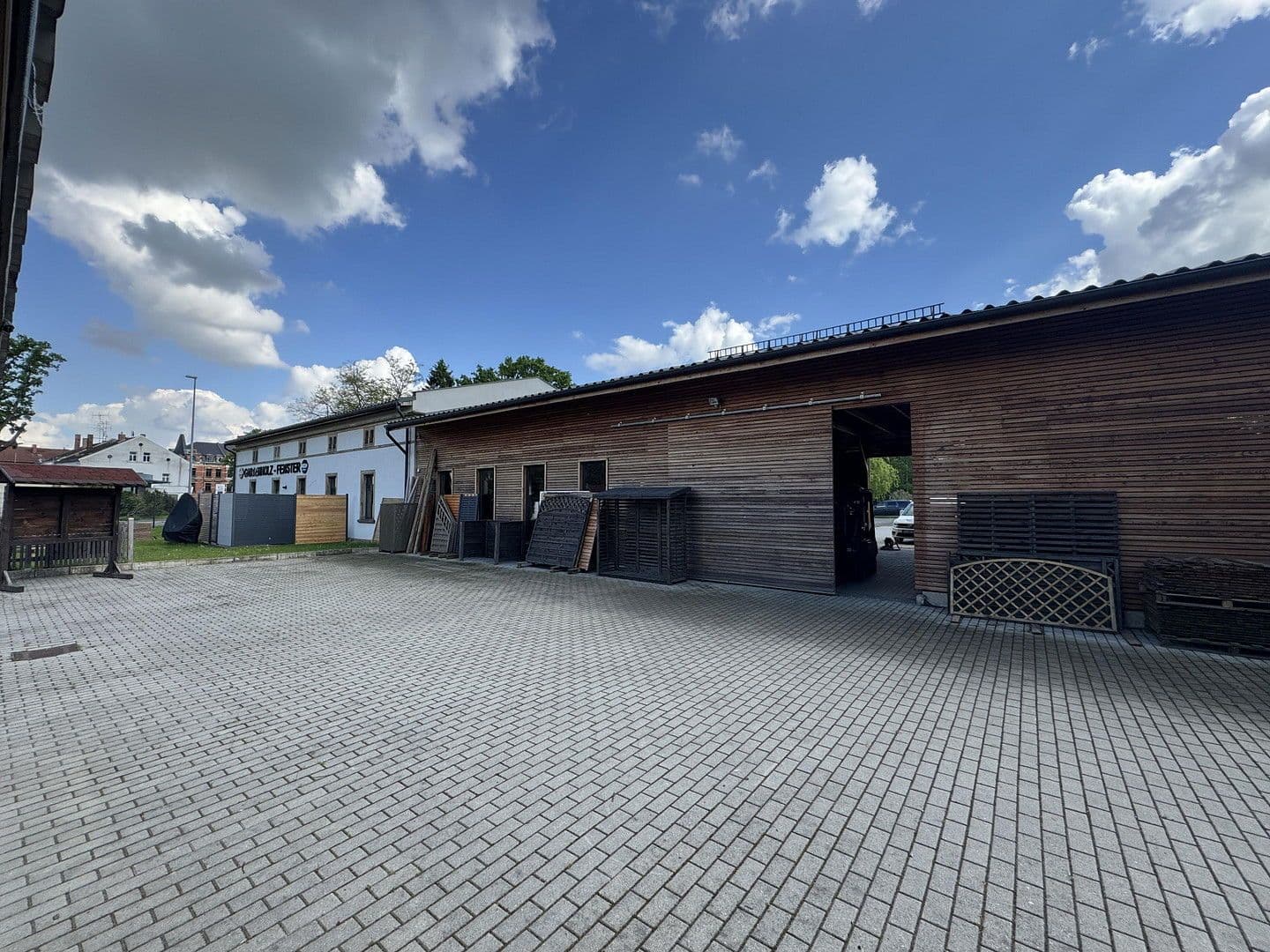 Predaj nebytového priestoru 6.000 m², Löbauer Str. 1a, Žitava, Sasko Predaj nebytového priestoru 6.000 m², Löbauer Str. 1a, Žitava, Sasko