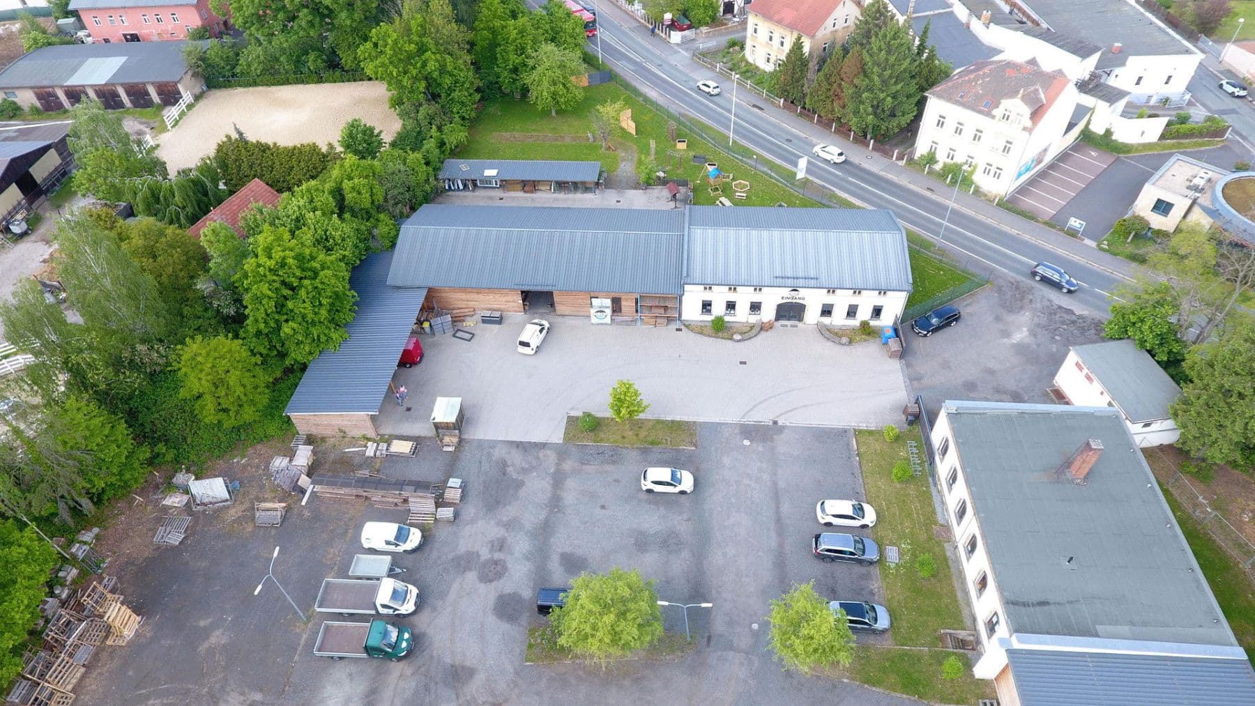 Predaj nebytového priestoru 6.000 m², Löbauer Str. 1a, Žitava, Sasko Predaj nebytového priestoru 6.000 m², Löbauer Str. 1a, Žitava, Sasko