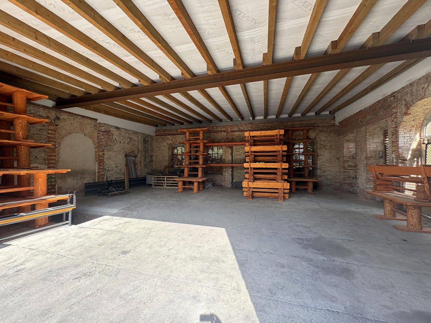 Predaj nebytového priestoru 6.000 m², Löbauer Str. 1a, Žitava, Sasko Predaj nebytového priestoru 6.000 m², Löbauer Str. 1a, Žitava, Sasko