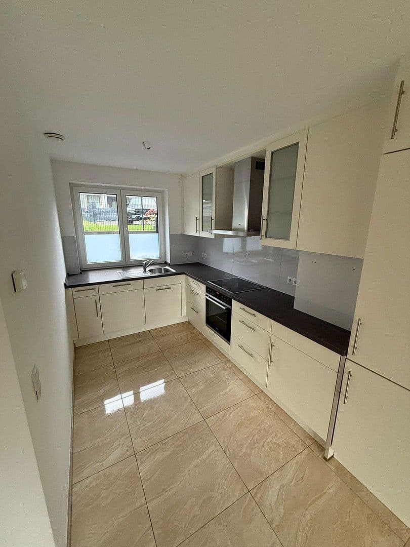 Prenájom domu 156 m², pozemek 174 m², Hamburg, Hamburg Prenájom domu 156 m², pozemek 174 m², Hamburg, Hamburg