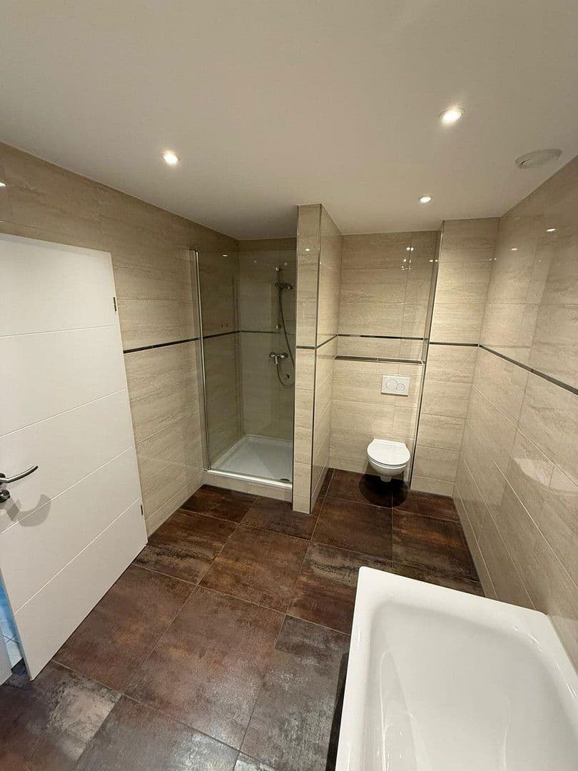 Prenájom domu 156 m², pozemek 174 m², Hamburg, Hamburg Prenájom domu 156 m², pozemek 174 m², Hamburg, Hamburg