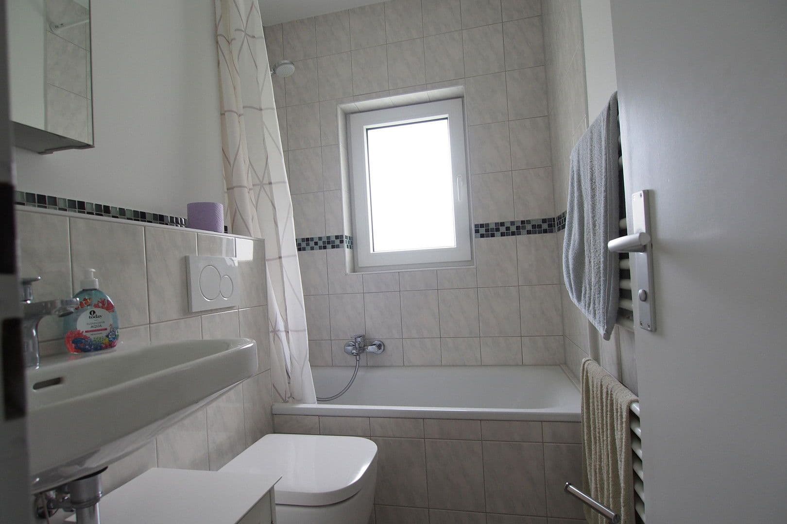 Prenájom bytu 1-izbový 19 m², Kreuzerweg 33, München, Bavorsko Prenájom bytu 1-izbový 19 m², Kreuzerweg 33, München, Bavorsko