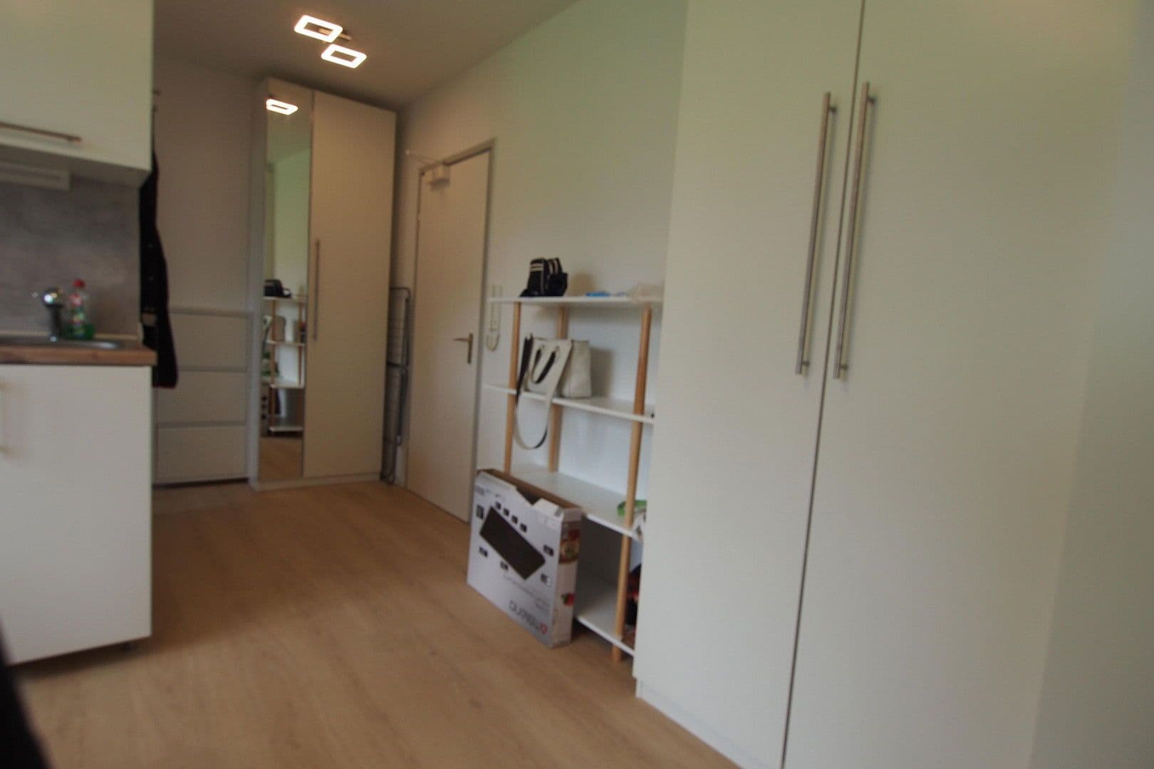 Prenájom bytu 1-izbový 19 m², Kreuzerweg 33, München, Bavorsko Prenájom bytu 1-izbový 19 m², Kreuzerweg 33, München, Bavorsko