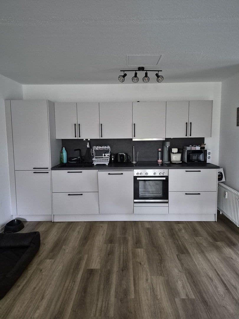 Prenájom kancelárie 127 m², Sindelfingen, Bádensko-Wurttembersko Prenájom kancelárie 127 m², Sindelfingen, Bádensko-Wurttembersko