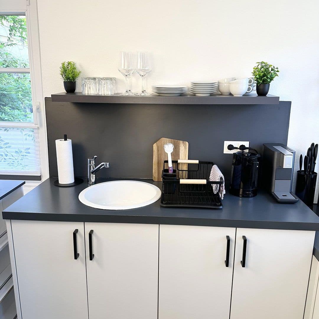 Prenájom bytu 2-izbový 43 m², Stuttgart, Bádensko-Wurttembersko Prenájom bytu 2-izbový 43 m², Stuttgart, Bádensko-Wurttembersko