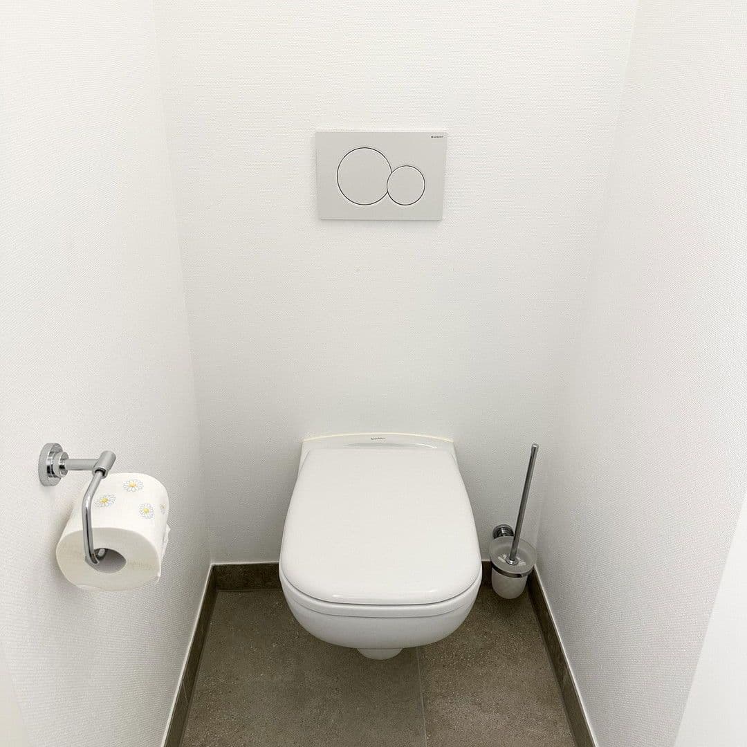 Prenájom bytu 2-izbový 43 m², Stuttgart, Bádensko-Wurttembersko Prenájom bytu 2-izbový 43 m², Stuttgart, Bádensko-Wurttembersko