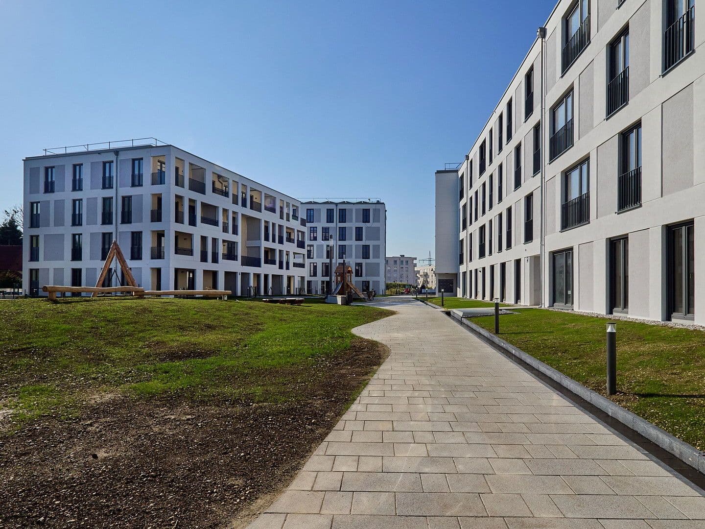 Prenájom bytu 2-izbový 67 m², Leinweberweg 38, München, Bavorsko Prenájom bytu 2-izbový 67 m², Leinweberweg 38, München, Bavorsko