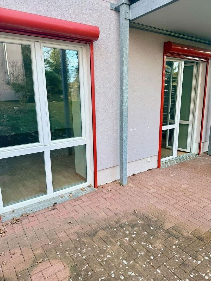 Prenájom bytu 2-izbový 77 m², Heinrich-Heine-Straße 48, Storkow (Mark), Brandenbursko Prenájom bytu 2-izbový 77 m², Heinrich-Heine-Straße 48, Storkow (Mark), Brandenbursko