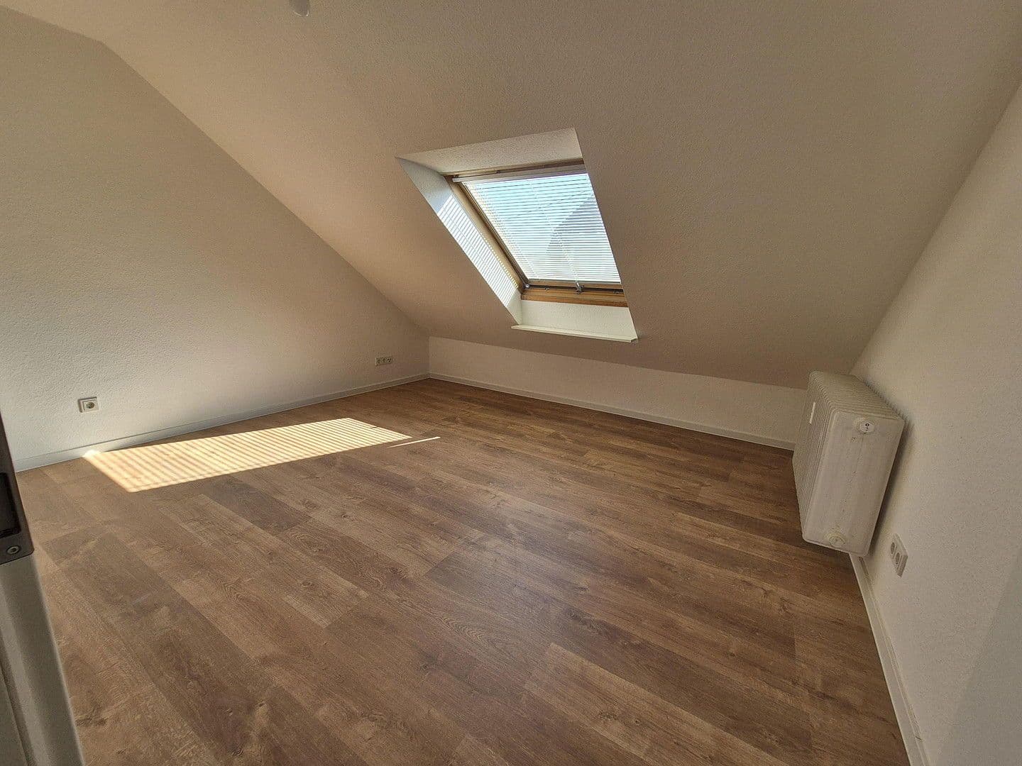 Prenájom bytu 2-izbový 33 m², Zehntenhofstr. 37, Wiesbaden, Hesensko Prenájom bytu 2-izbový 33 m², Zehntenhofstr. 37, Wiesbaden, Hesensko