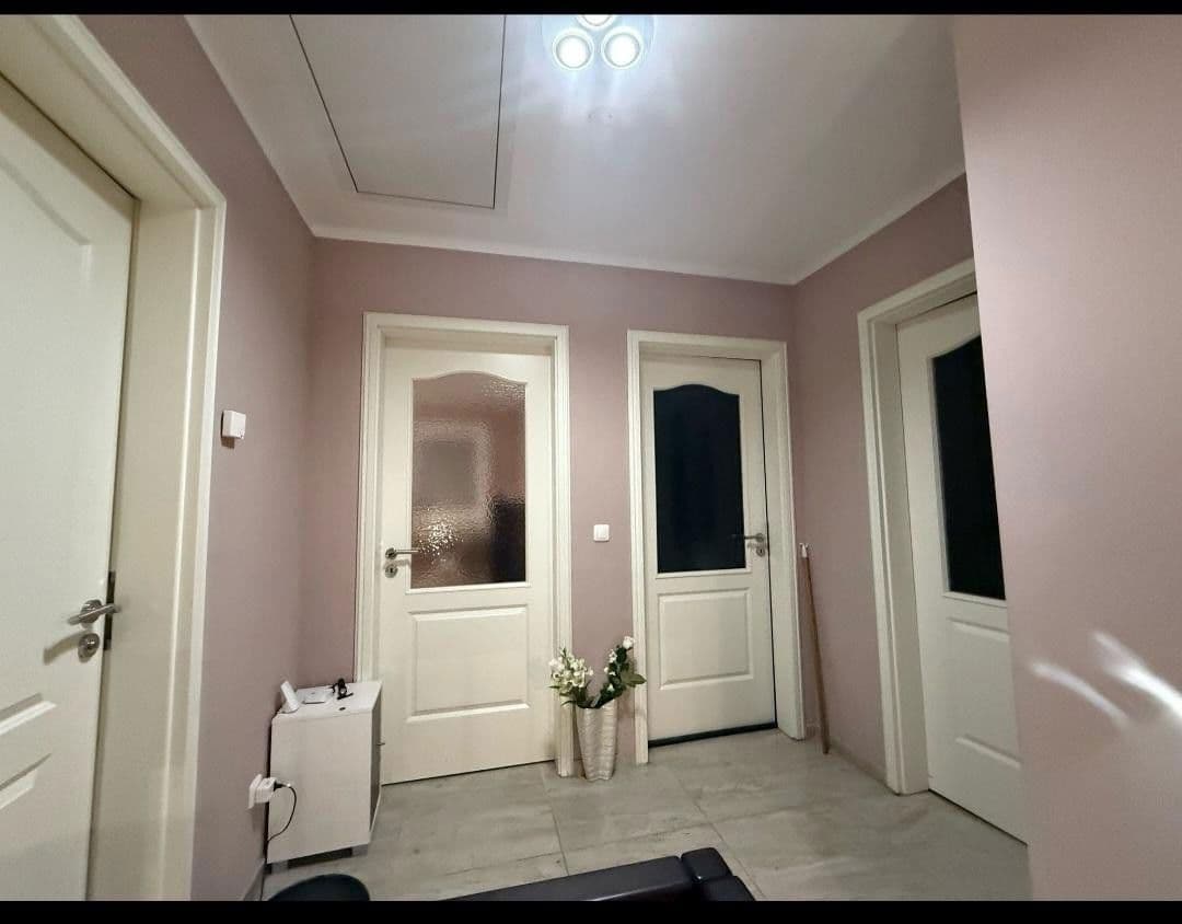 Prenájom domu 140 m², pozemek 400 m², Berlin, Berlín Prenájom domu 140 m², pozemek 400 m², Berlin, Berlín