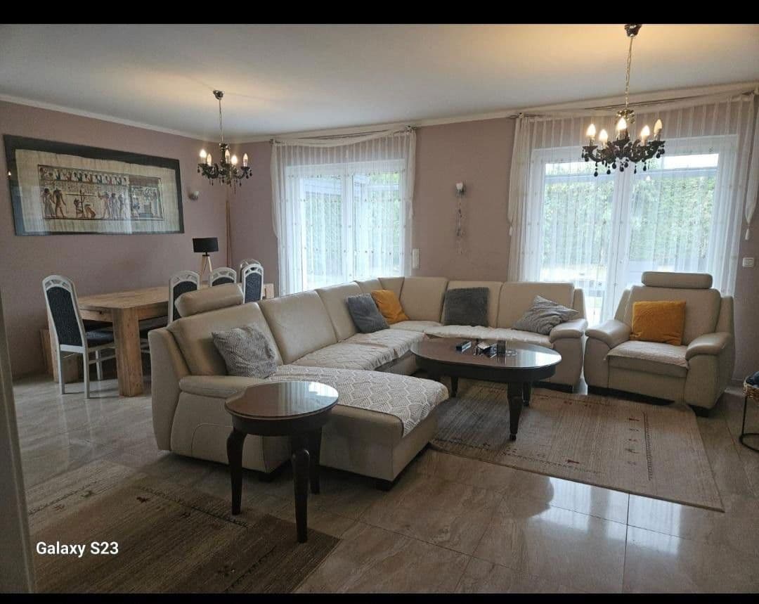 Prenájom domu 140 m², pozemek 400 m², Berlin, Berlín Prenájom domu 140 m², pozemek 400 m², Berlin, Berlín