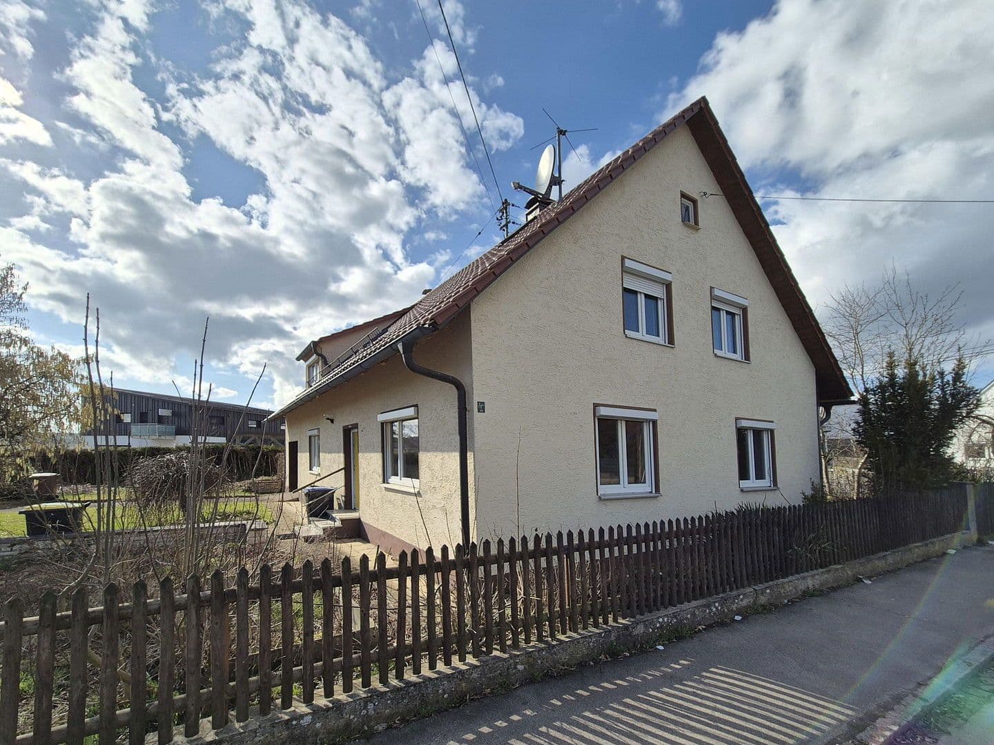 Predaj domu 165 m², pozemek 690 m², Horgau, Bavorsko Predaj domu 165 m², pozemek 690 m², Horgau, Bavorsko