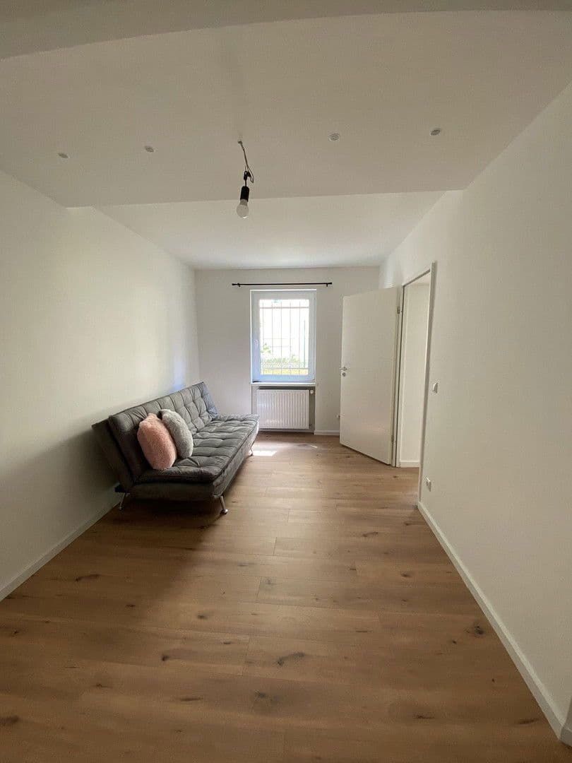 Prenájom bytu 2-izbový 54 m², Berlin, Berlín Prenájom bytu 2-izbový 54 m², Berlin, Berlín