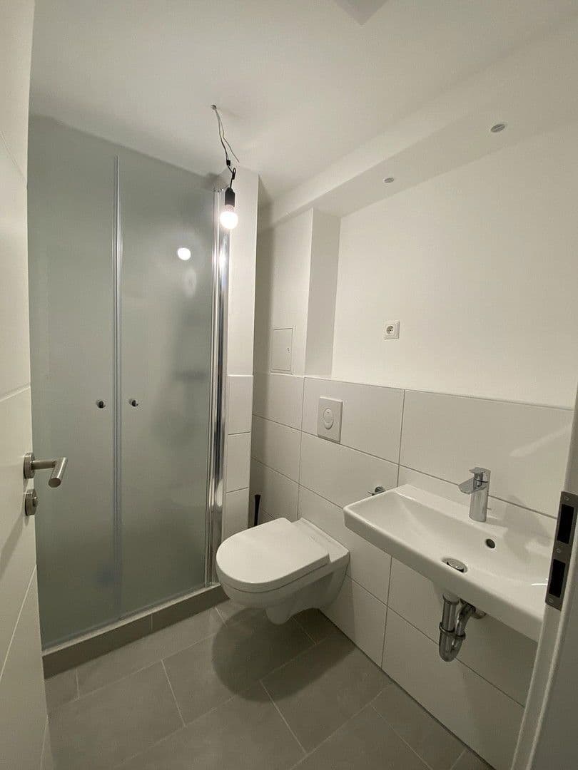 Prenájom bytu 2-izbový 54 m², Berlin, Berlín Prenájom bytu 2-izbový 54 m², Berlin, Berlín