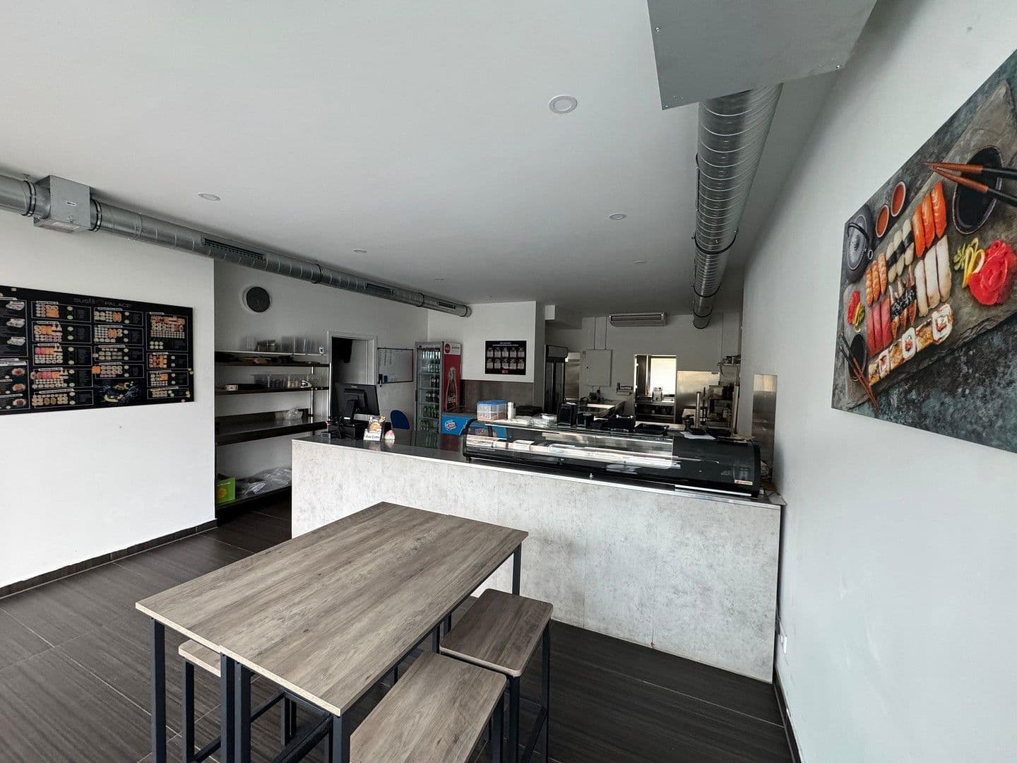 Prenájom nebytového priestoru 155 m², Frankfurt am Main, Hesensko Prenájom nebytového priestoru 155 m², Frankfurt am Main, Hesensko