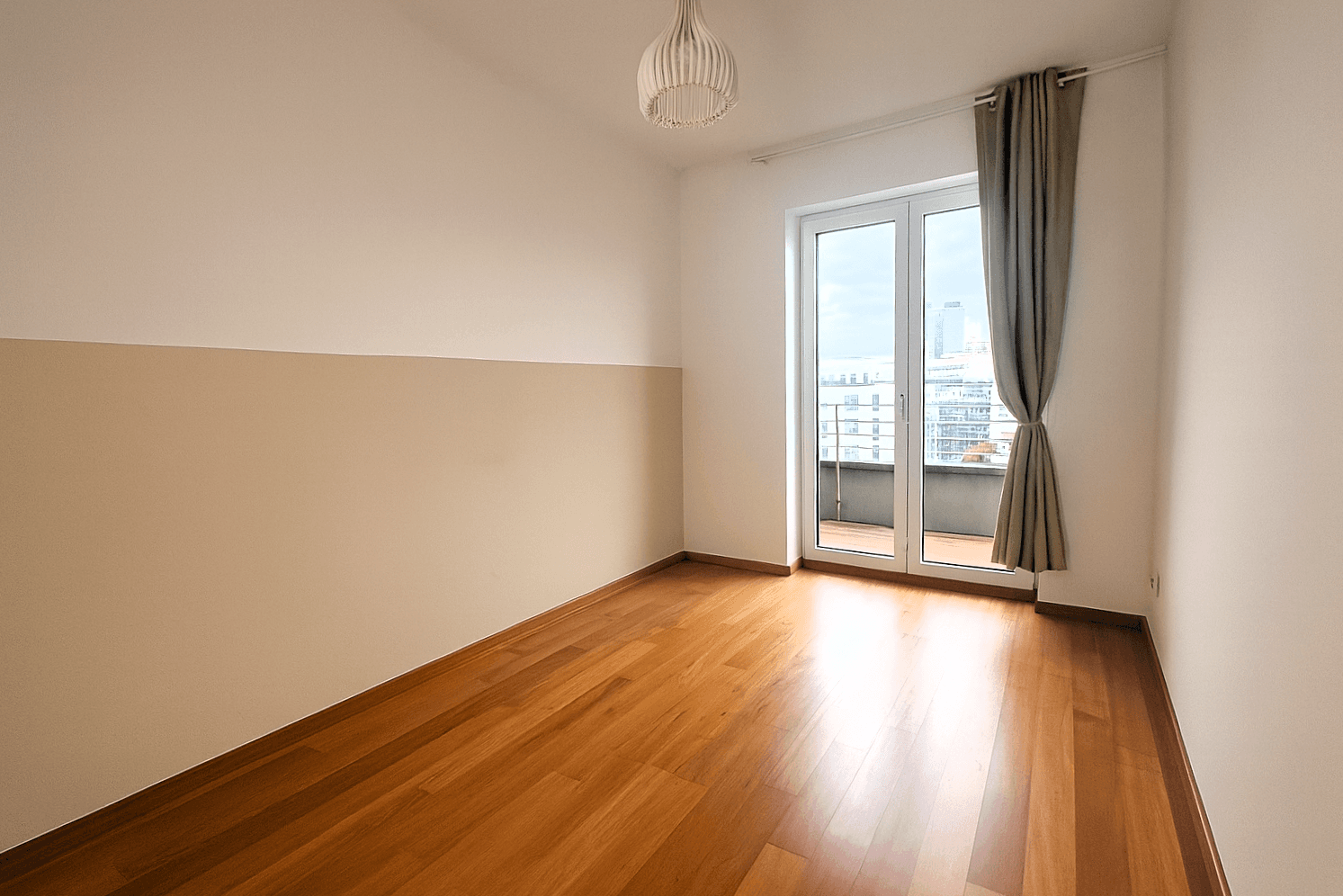 Predaj bytu 4-izbový 138 m², Frankfurt, Hesensko Predaj bytu 4-izbový 138 m², Frankfurt, Hesensko