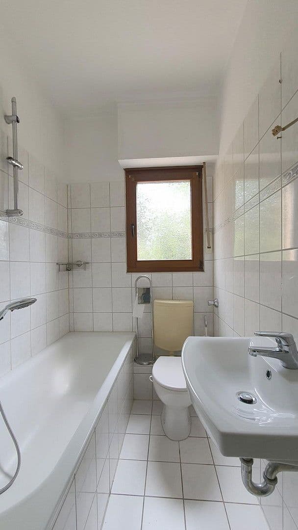 Prenájom bytu 3-izbový 60 m², Bochum, Severné Porýnie - Westfálsko Prenájom bytu 3-izbový 60 m², Bochum, Severné Porýnie - Westfálsko