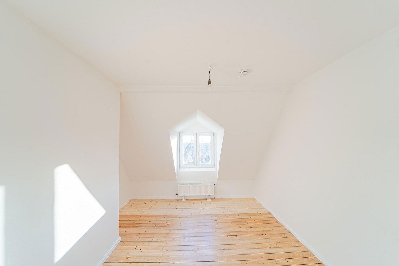 Predaj bytu 3-izbový 70 m², Schwartauer Allee 121, Lübeck, Šlezvicko-Holštajnsko Predaj bytu 3-izbový 70 m², Schwartauer Allee 121, Lübeck, Šlezvicko-Holštajnsko