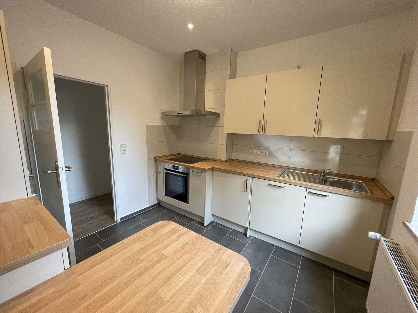 Prenájom bytu 3-izbový 69 m², Jacobiweg 6, Celle, Dolné Sasko Prenájom bytu 3-izbový 69 m², Jacobiweg 6, Celle, Dolné Sasko