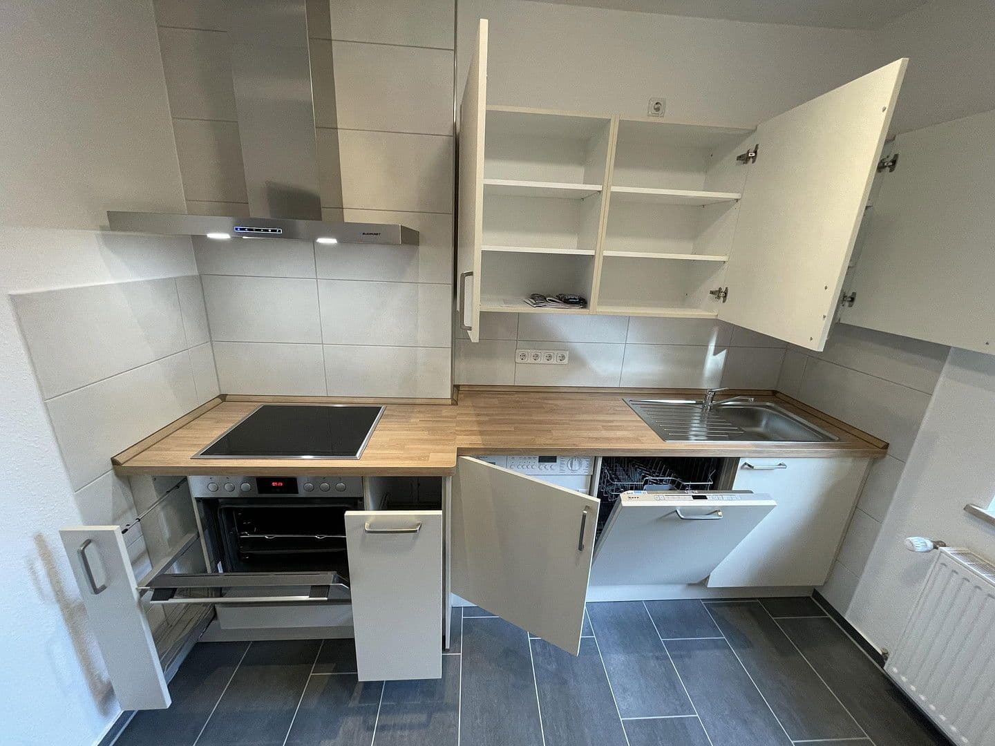 Prenájom bytu 3-izbový 69 m², Jacobiweg 6, Celle, Dolné Sasko Prenájom bytu 3-izbový 69 m², Jacobiweg 6, Celle, Dolné Sasko