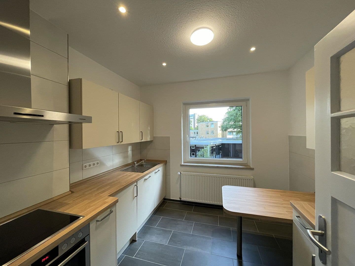 Prenájom bytu 3-izbový 69 m², Jacobiweg 6, Celle, Dolné Sasko Prenájom bytu 3-izbový 69 m², Jacobiweg 6, Celle, Dolné Sasko