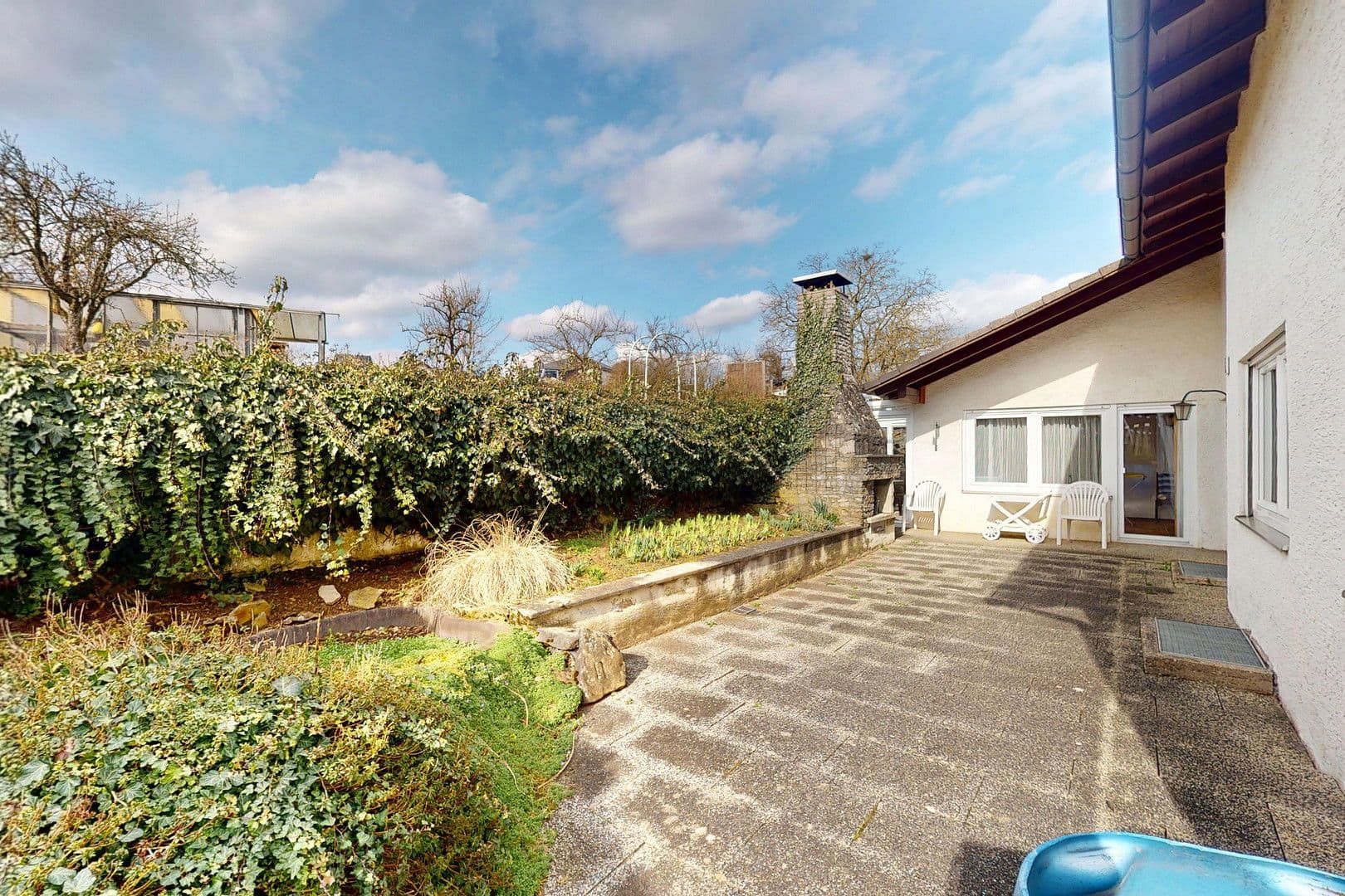 Predaj domu 200 m², pozemek 805 m², Neudenau, Bádensko-Wurttembersko Predaj domu 200 m², pozemek 805 m², Neudenau, Bádensko-Wurttembersko