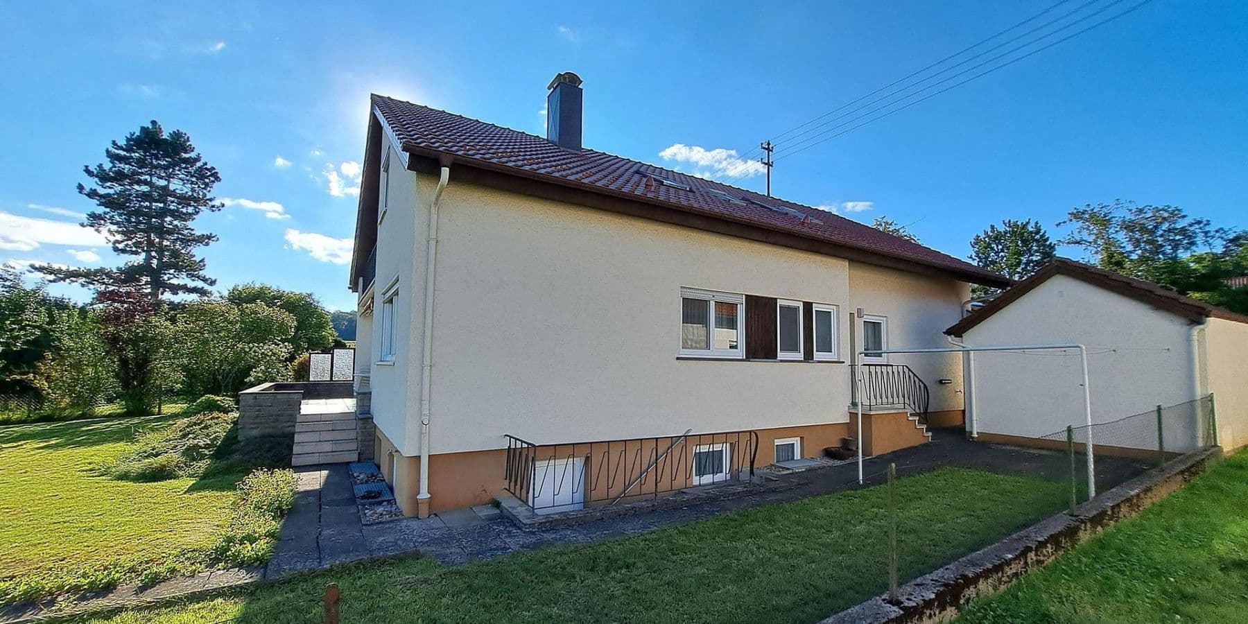 Predaj domu 200 m², pozemek 950 m², Bad Schussenried, Bádensko-Wurttembersko Predaj domu 200 m², pozemek 950 m², Bad Schussenried, Bádensko-Wurttembersko