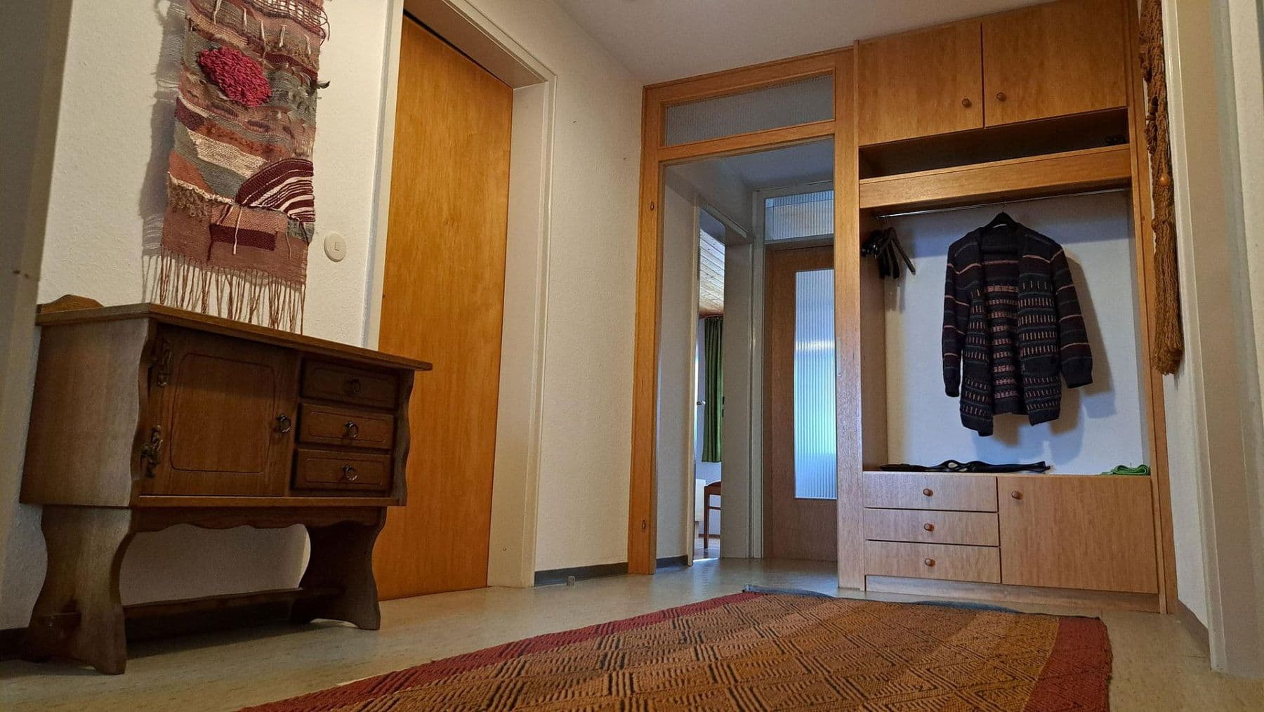 Predaj domu 200 m², pozemek 950 m², Bad Schussenried, Bádensko-Wurttembersko Predaj domu 200 m², pozemek 950 m², Bad Schussenried, Bádensko-Wurttembersko