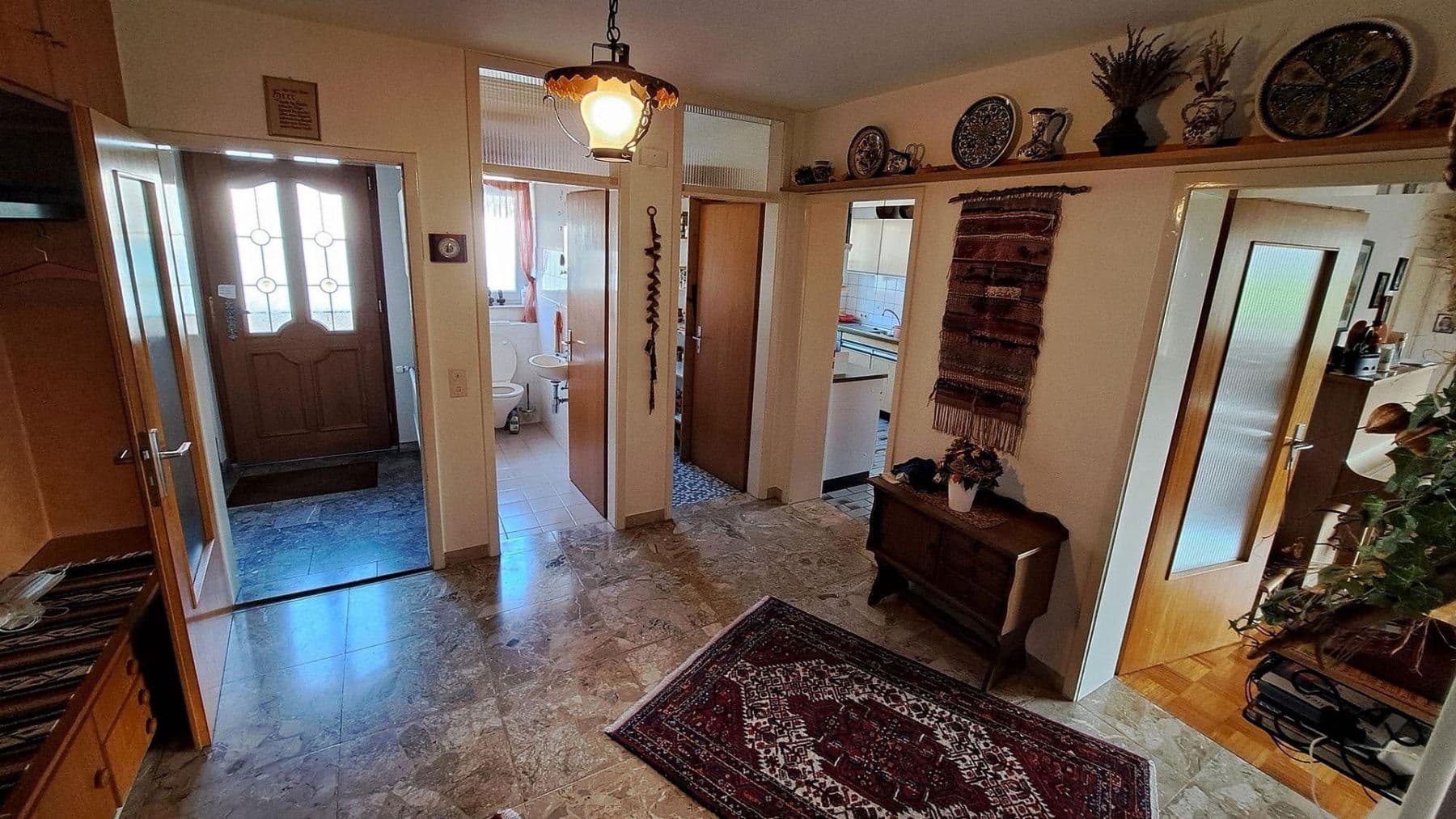 Predaj domu 200 m², pozemek 950 m², Bad Schussenried, Bádensko-Wurttembersko Predaj domu 200 m², pozemek 950 m², Bad Schussenried, Bádensko-Wurttembersko