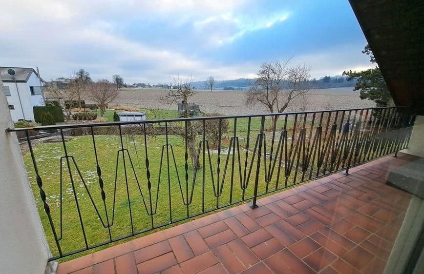 Predaj domu 200 m², pozemek 950 m², Bad Schussenried, Bádensko-Wurttembersko Predaj domu 200 m², pozemek 950 m², Bad Schussenried, Bádensko-Wurttembersko