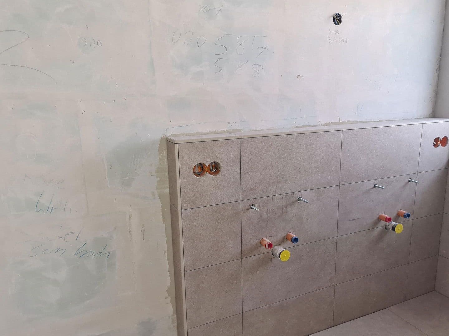 Prenájom bytu 3-izbový 84 m², Rottenburg am Neckar, Bádensko-Wurttembersko Prenájom bytu 3-izbový 84 m², Rottenburg am Neckar, Bádensko-Wurttembersko