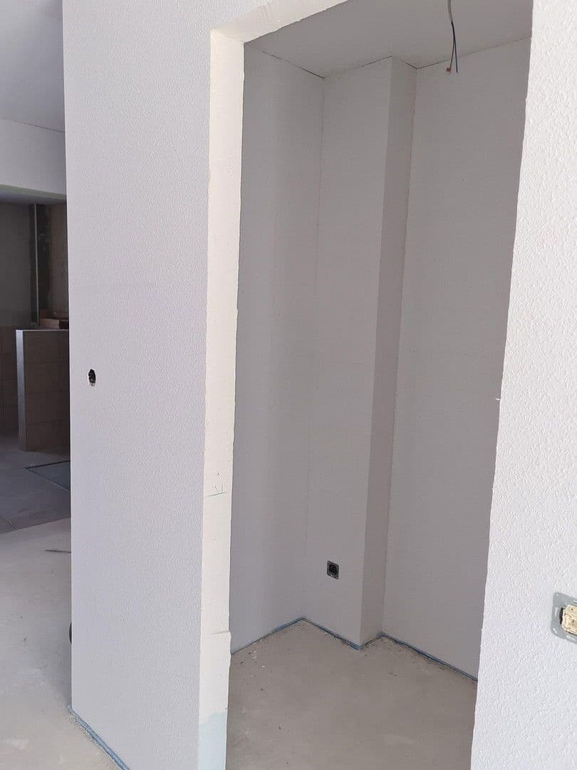 Prenájom bytu 3-izbový 84 m², Rottenburg am Neckar, Bádensko-Wurttembersko Prenájom bytu 3-izbový 84 m², Rottenburg am Neckar, Bádensko-Wurttembersko