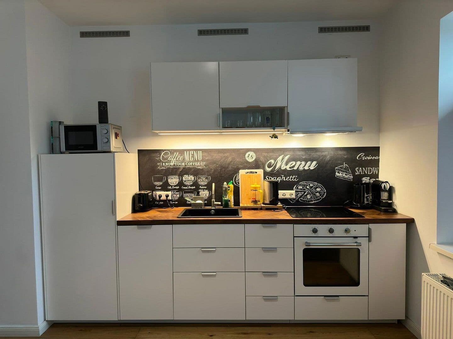 Prenájom bytu 1-izbový 41 m², Hedwigstrasse 2, Leipzig, Sasko Prenájom bytu 1-izbový 41 m², Hedwigstrasse 2, Leipzig, Sasko