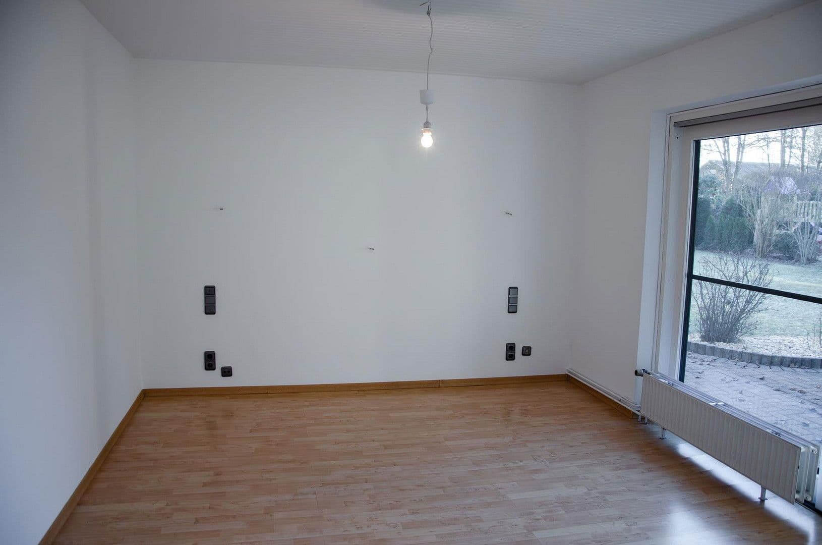Predaj domu 206 m², pozemek 1.000 m², Quarrendorfer Weg 8, Toppenstedt, Dolné Sasko Predaj domu 206 m², pozemek 1.000 m², Quarrendorfer Weg 8, Toppenstedt, Dolné Sasko
