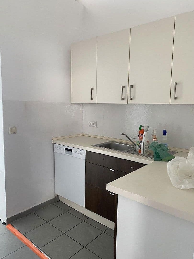 Prenájom kancelárie 135 m², August-Bebel-Str. 8, Frankenthal, Porýnie-Falcko Prenájom kancelárie 135 m², August-Bebel-Str. 8, Frankenthal, Porýnie-Falcko