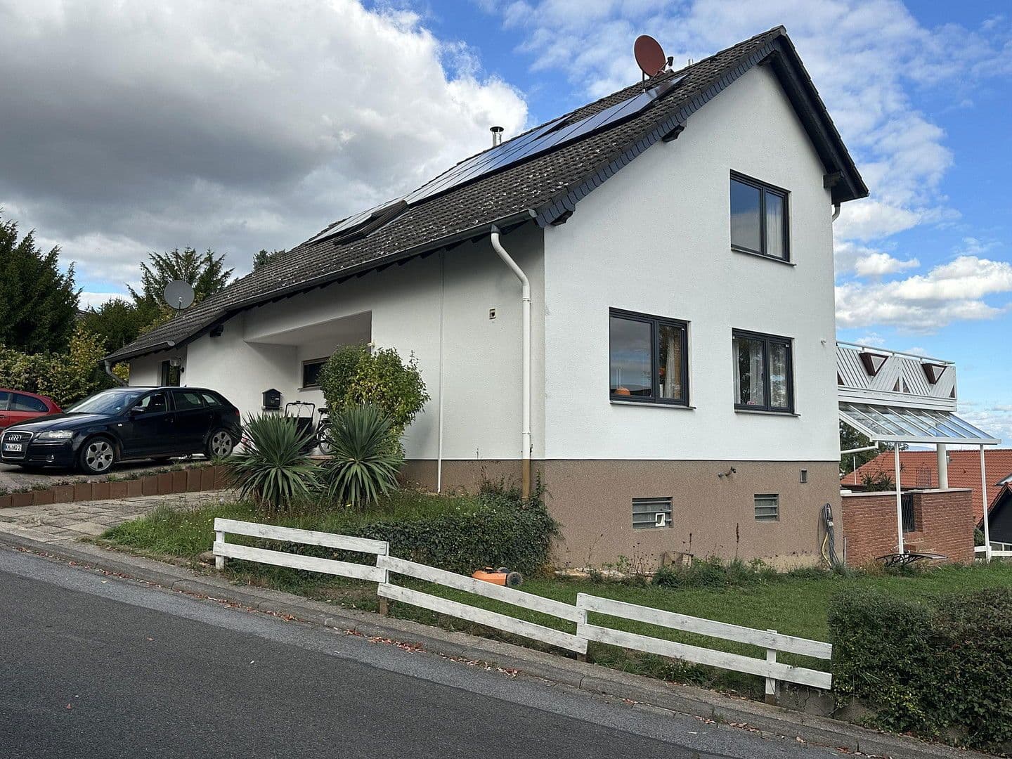Predaj domu 240 m², pozemek 741 m², Laubenheim, Porýnie-Falcko Predaj domu 240 m², pozemek 741 m², Laubenheim, Porýnie-Falcko