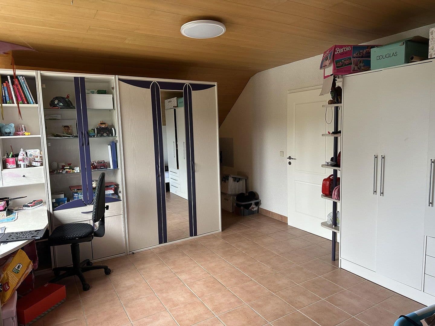 Predaj domu 240 m², pozemek 741 m², Laubenheim, Porýnie-Falcko Predaj domu 240 m², pozemek 741 m², Laubenheim, Porýnie-Falcko