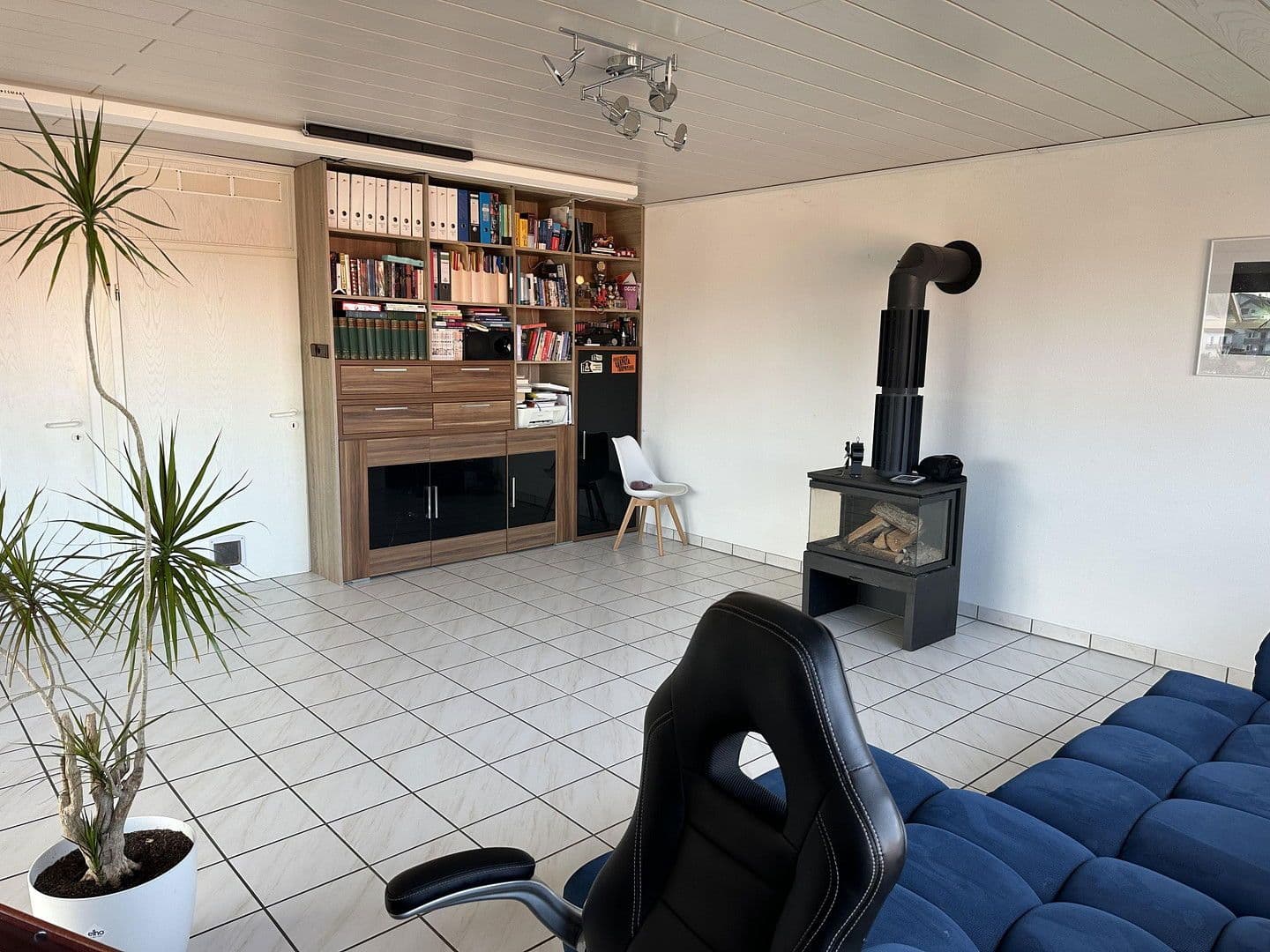 Predaj domu 240 m², pozemek 741 m², Laubenheim, Porýnie-Falcko Predaj domu 240 m², pozemek 741 m², Laubenheim, Porýnie-Falcko