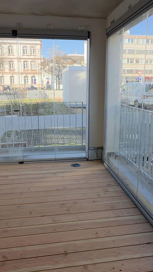 Prenájom bytu 3-izbový 76 m², Darmstadt, Hesensko Prenájom bytu 3-izbový 76 m², Darmstadt, Hesensko