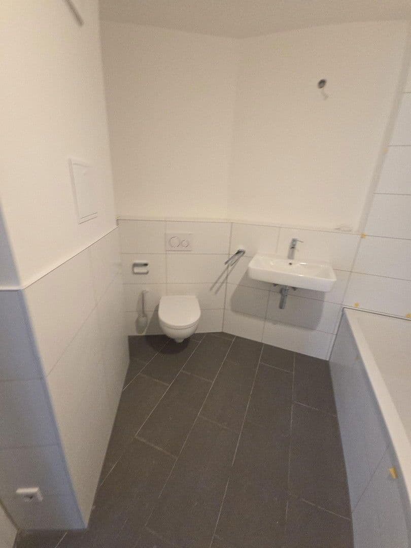 Prenájom bytu 3-izbový 76 m², Darmstadt, Hesensko Prenájom bytu 3-izbový 76 m², Darmstadt, Hesensko