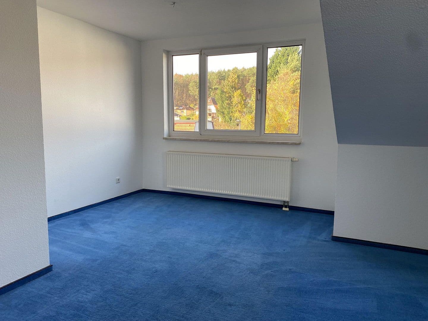 Predaj domu 124 m², pozemek 280 m², Berlin, Berlín Predaj domu 124 m², pozemek 280 m², Berlin, Berlín