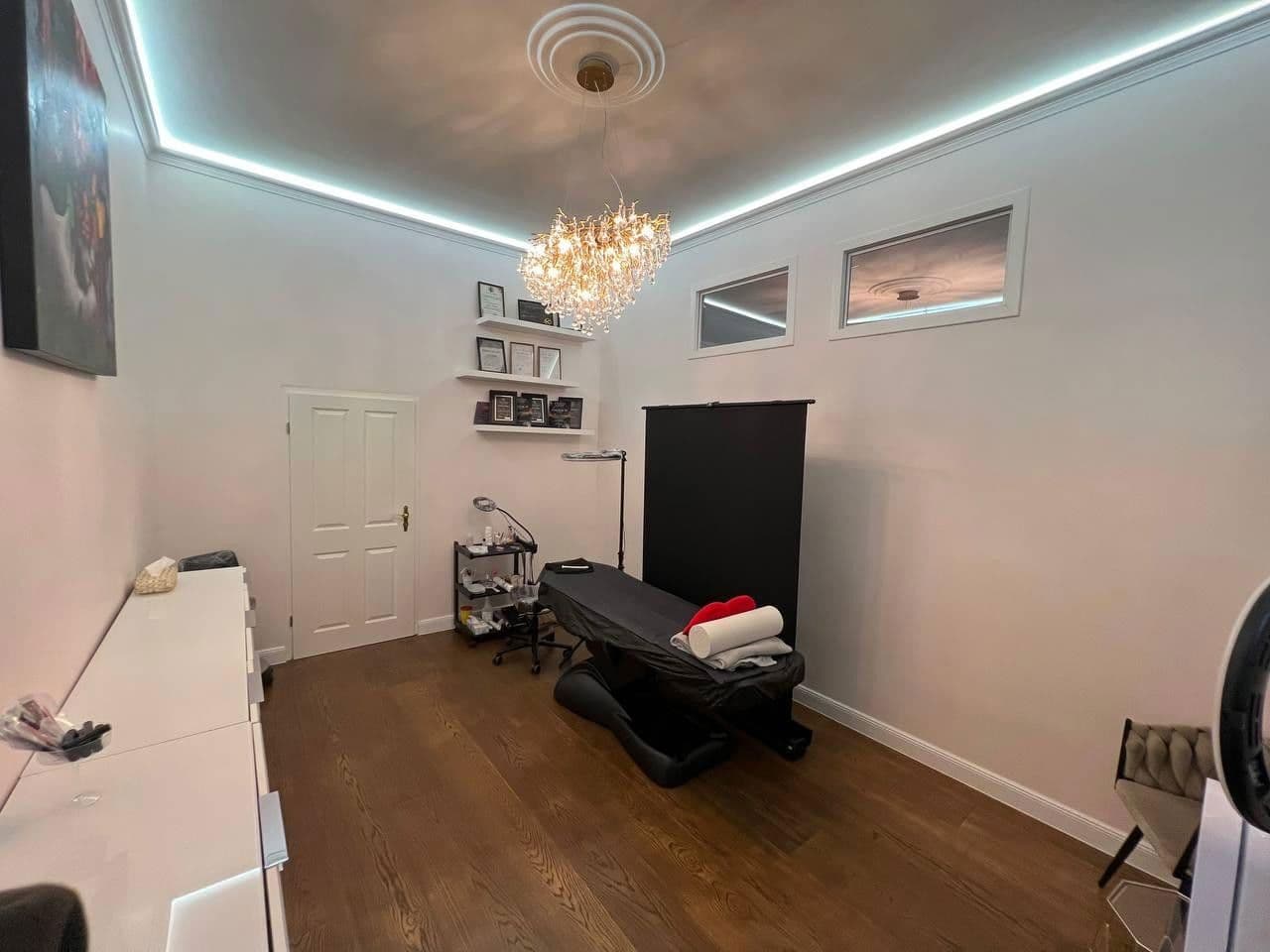 Prenájom kancelárie 87 m², Bregenzerstrasse 10 10707 Berlin, Berlin, Berlín Prenájom kancelárie 87 m², Bregenzerstrasse 10 10707 Berlin, Berlin, Berlín