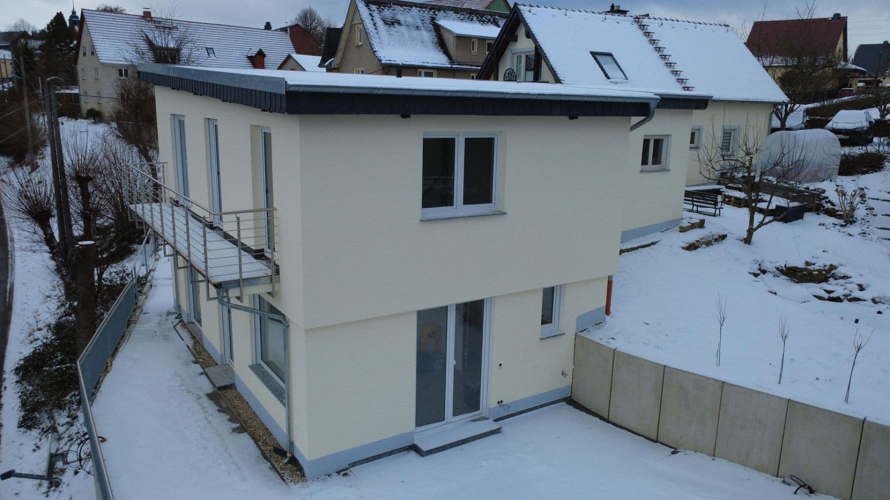 Prenájom domu 155 m², pozemek 250 m², Am Hang 33 B, Dorfhain, Sasko Prenájom domu 155 m², pozemek 250 m², Am Hang 33 B, Dorfhain, Sasko