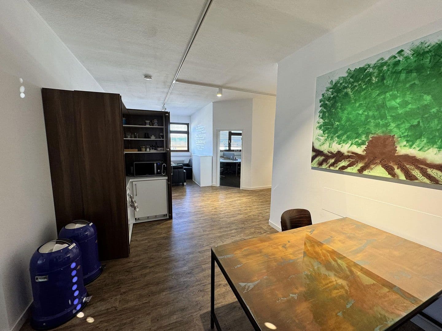 Prenájom kancelárie 14 m², Christian-Messner-Str. 29, Trossingen, Bádensko-Wurttembersko Prenájom kancelárie 14 m², Christian-Messner-Str. 29, Trossingen, Bádensko-Wurttembersko