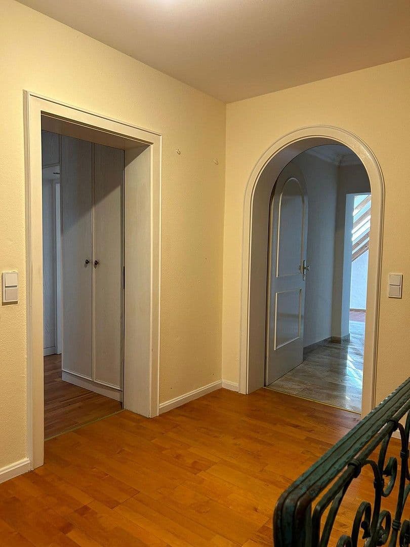 Predaj domu 192 m², pozemek 306 m², Hallbergmoos, Bavorsko Predaj domu 192 m², pozemek 306 m², Hallbergmoos, Bavorsko