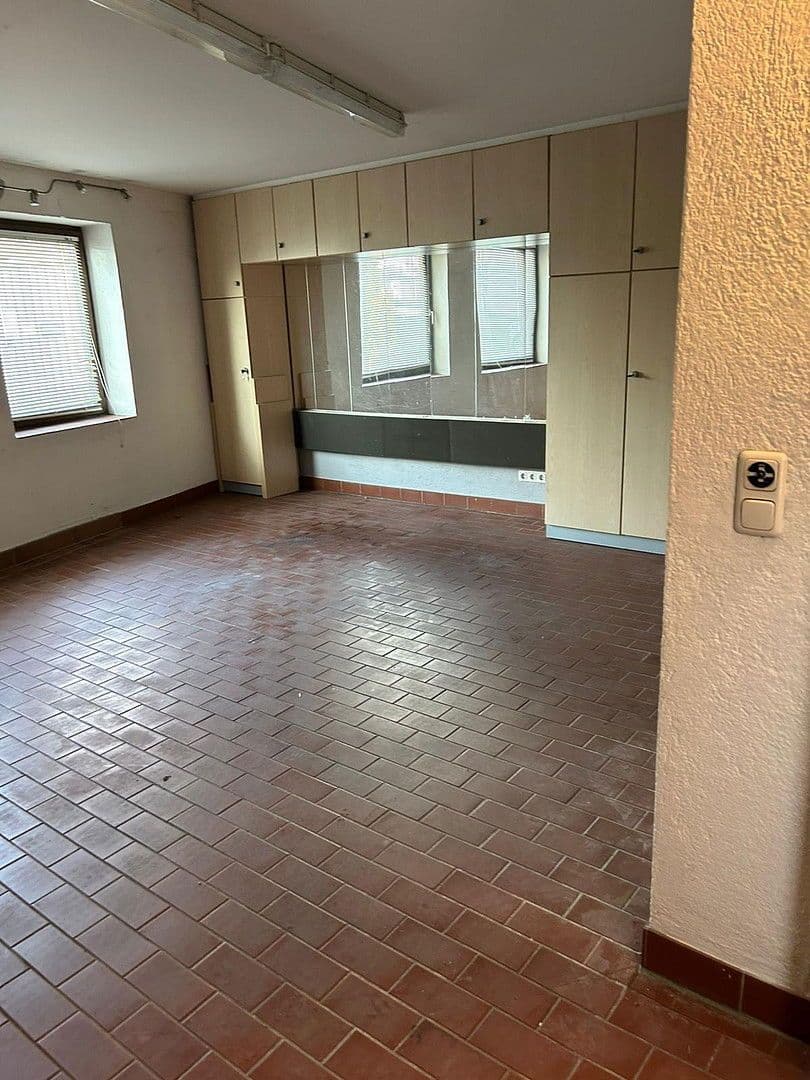 Predaj domu 192 m², pozemek 306 m², Hallbergmoos, Bavorsko Predaj domu 192 m², pozemek 306 m², Hallbergmoos, Bavorsko