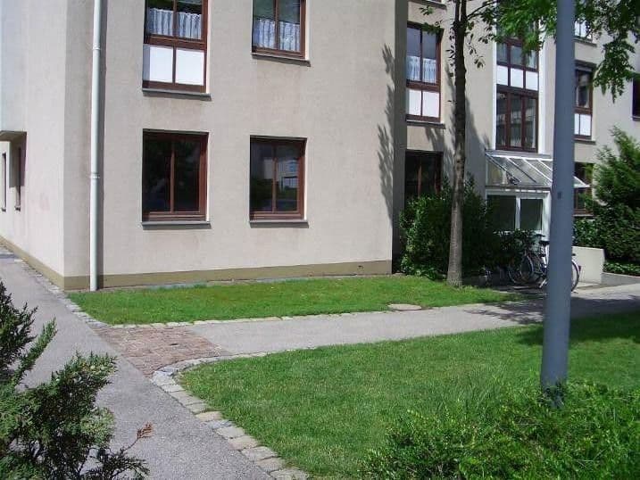 Prenájom kancelárie 125 m², Geschwister-Scholl-Ring 1-3, Bayern - Germering, Bavorsko Prenájom kancelárie 125 m², Geschwister-Scholl-Ring 1-3, Bayern - Germering, Bavorsko