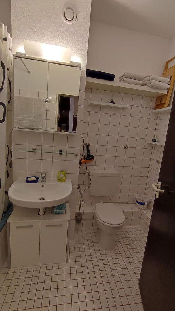 Prenájom bytu 2-izbový 60 m², Lisbethstr., Hannover, Dolné Sasko Prenájom bytu 2-izbový 60 m², Lisbethstr., Hannover, Dolné Sasko