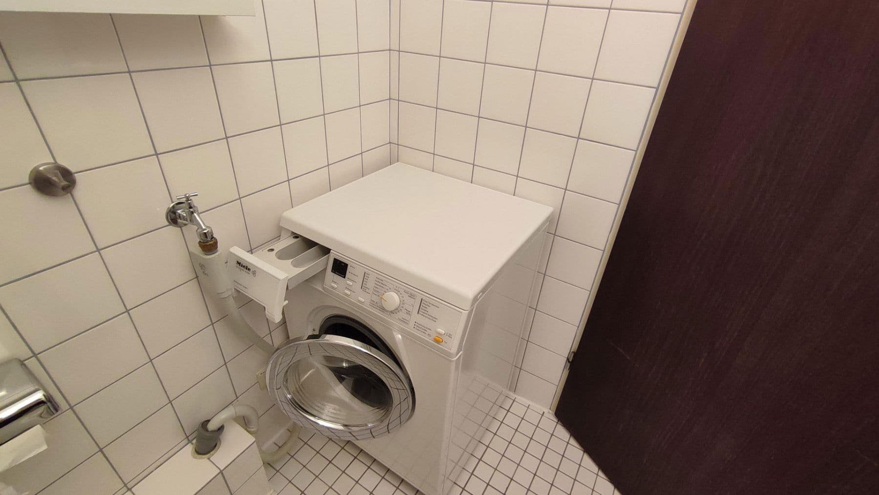 Prenájom bytu 2-izbový 60 m², Lisbethstr., Hannover, Dolné Sasko Prenájom bytu 2-izbový 60 m², Lisbethstr., Hannover, Dolné Sasko